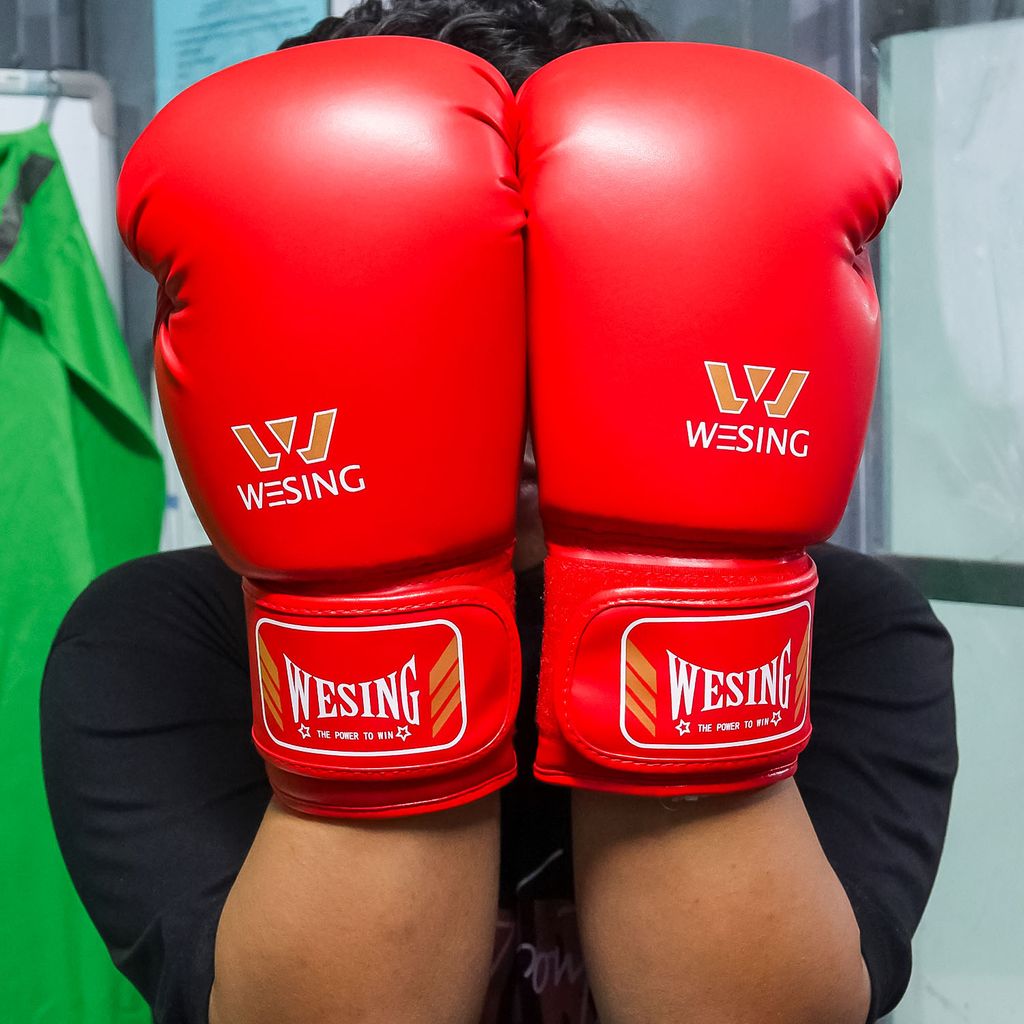 Găng Boxing Wesing Tiêu Chuẩn Thi Đấu - Hàng Chính Hãng - RED