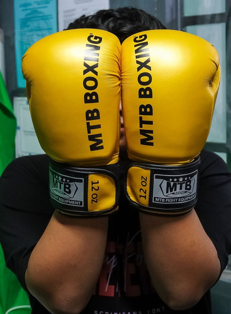 Găng Boxing MTB Vàng