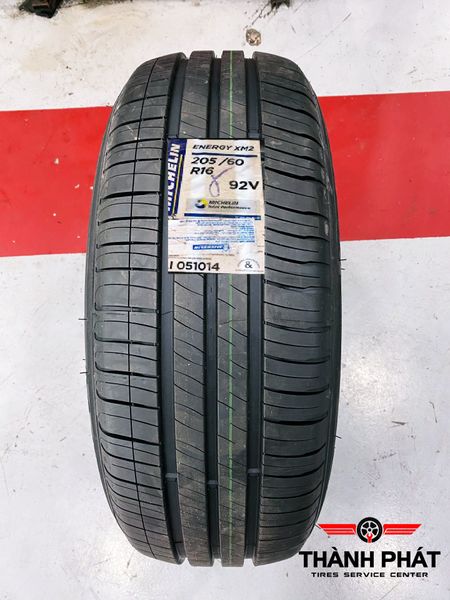 Vỏ xe Michelin 205/60R16 XM2
