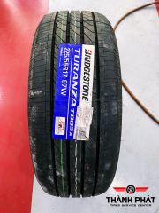 Vỏ xe Bridgestone 225/55R17 Turanza T005