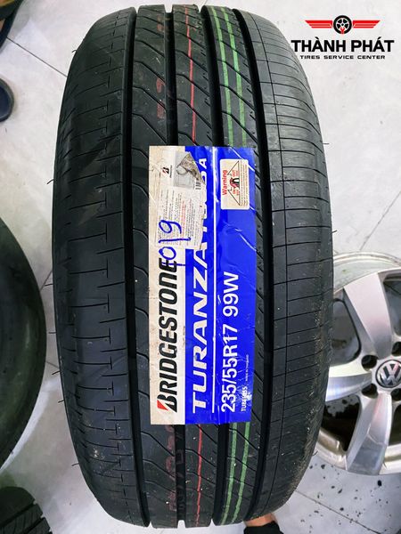 Vỏ xe Bridgestone 235/55R17 Turanza T005