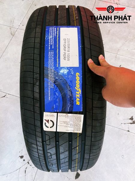 Vỏ xe Goodyear 235/55R18 EfficientGrip Performance