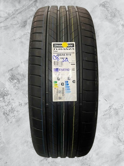 lốp xe du lịch 235/55R19 Turanza T05 Châu Âu