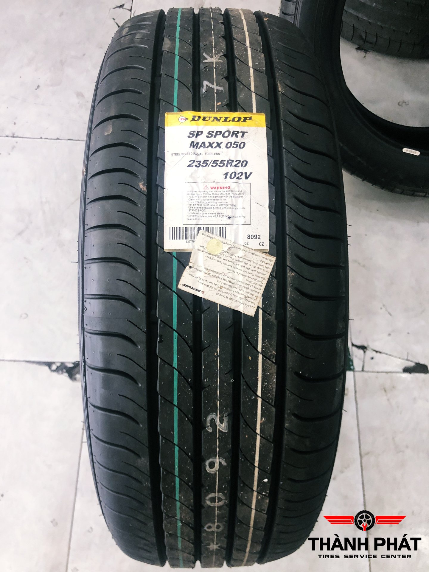 235/55R20 DUNLOP SP SPORT MAXX 050 20年製 DUNLOP SP-SPORT MAXX 050 235/55R20 102V | タイヤの通販 販売