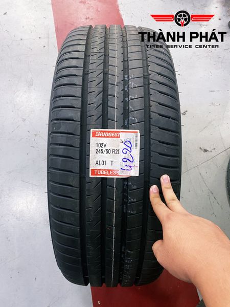 Vỏ xe Bridgestone 245/50R20 Alenza 001