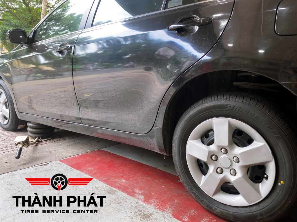 Lốp xe Bridgestone 215/60R16 Turanza ER33 THAI