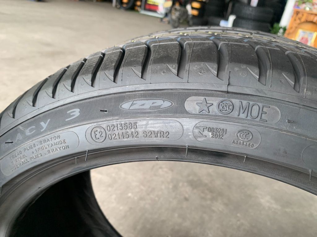 Lốp MICHELIN 225/50R17 [94W] Primacy 3 ZP MOE