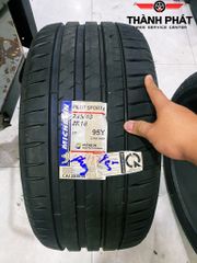 Vỏ xe Michelin 235/44R18 Pilot Sport 4