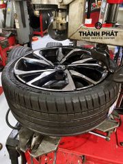 Vỏ xe Michelin 235/44R18 Pilot Sport 4