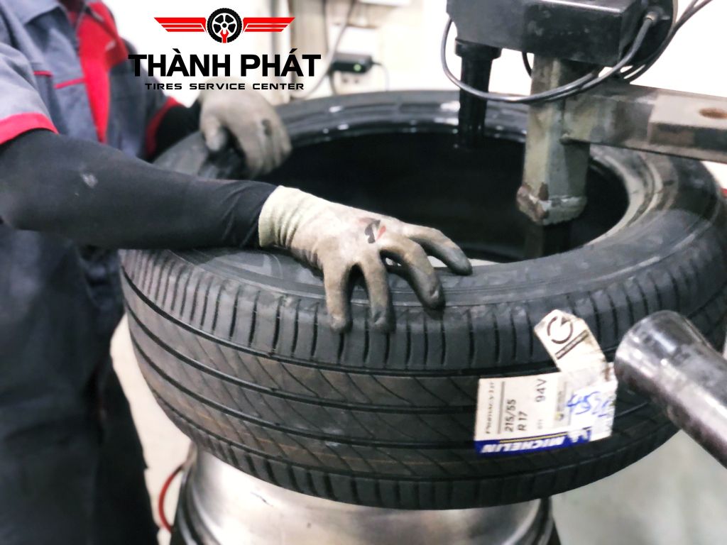Vỏ xe Michelin 215/55R17 PRIMACY 3ST