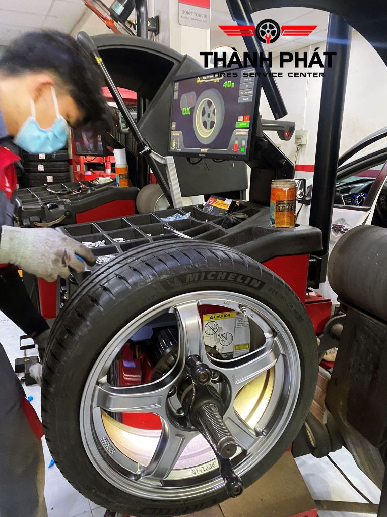 Vỏ xe Michelin 225/40R18 Pilot Sport 4