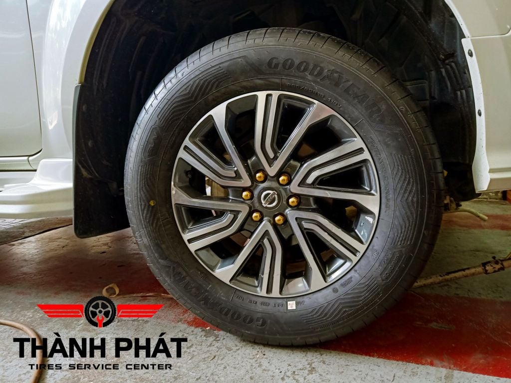 Lốp xe ô tô Goodyear 265/60R18 Assurance Maxguard SUV Thai