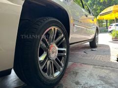 Lốp xe Bridgestone 285/45R22 ECOPIA HL422