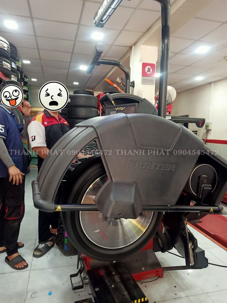 Lốp xe ô tô Michelin 275/45R20 Pilot Sport 4 SUV