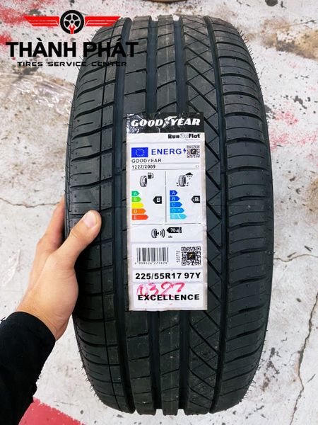 Lốp xe ô tô Goodyear 225/55R17 Excellence RFT