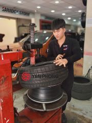 Lốp xe ô tô Continental 215/45R17 MaxContact MC5 Malaysia