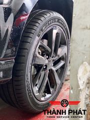 Vỏ xe Michelin 235/45R18 Pilot Sport 5 sản xuất Thái Lan