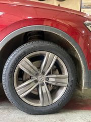 Lốp xe ô tô Michelin 235/50R19 Primacy SUV+ Thailand