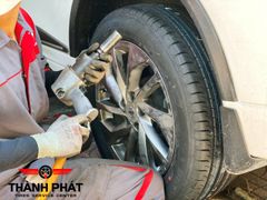 Lốp xe Dunlop 225/60R18 SPORT MAXX050 NHẬT