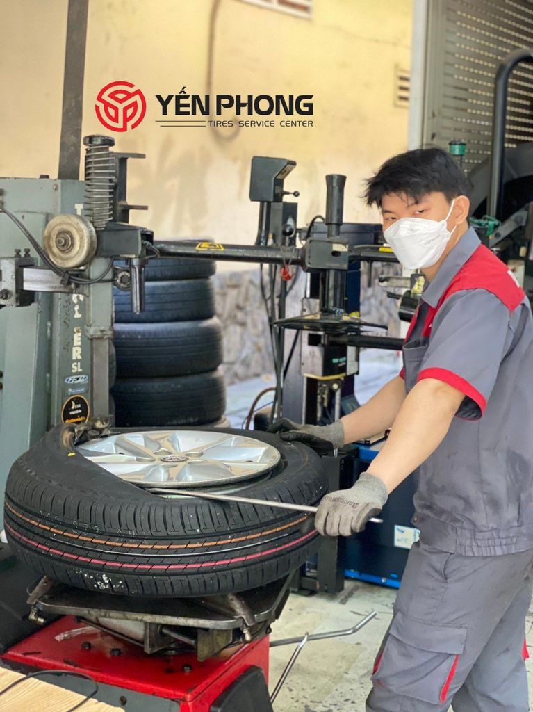 Lốp xe Bridgestone 205/65R16 Ecopia EP150 VN