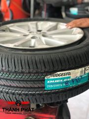 Lốp xe Bridgestone 245/55R19 DUELER D400 NHẬT