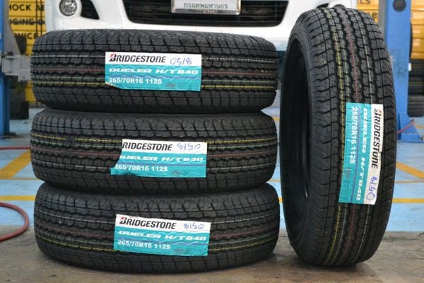 Lốp xe Bridgestone 265/70R16 DUELER D840 THAI