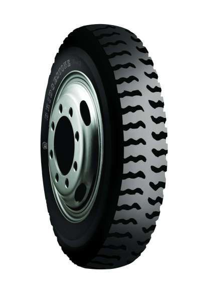Lốp xe tải Bridgestone 900-20 gai ngang Thailand