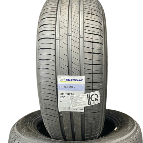 Lốp MICHELIN 205/60R16 ENERGY XM2+