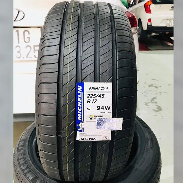 Lốp MICHELIN 225/45R17 Primacy 4ST RP