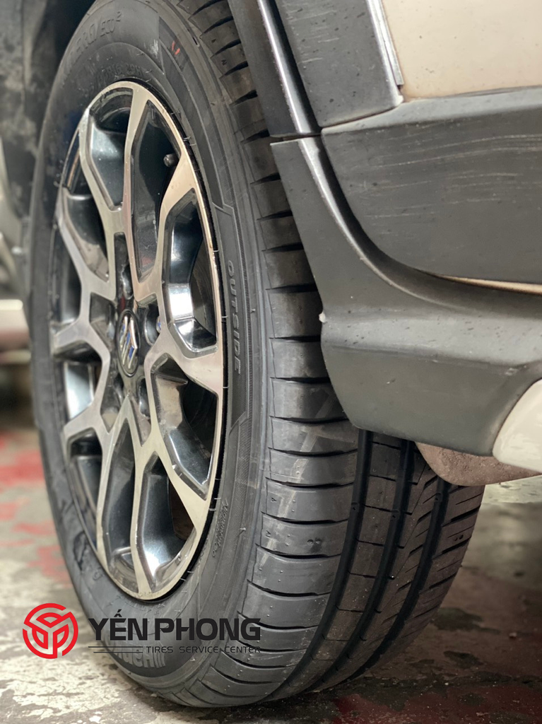 Lốp Hankook 205/55R16 Mã gai K125
