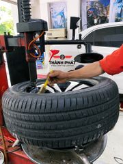 Lốp BRIDGESTONE 235/55R18 [104V] Alenza AL01