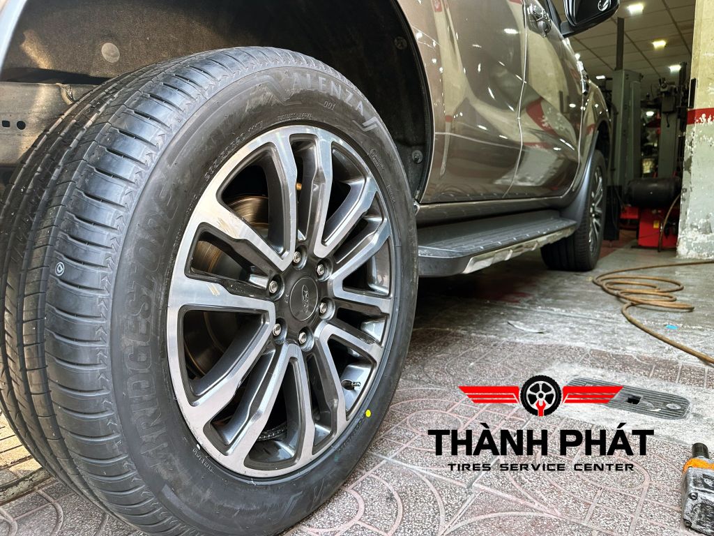 Lốp BRIDGESTONE 265/50R20 [111V] Alenza AL01