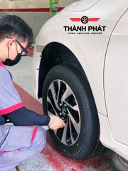 Lốp BRIDGESTONE 215/55R16 [93V] Turanza T005A