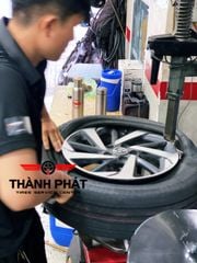 Lốp BRIDGESTONE 215/60R17 [96H] Turanza T005A