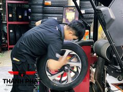 Lốp BRIDGESTONE 215/60R17 [96H] Turanza T005A