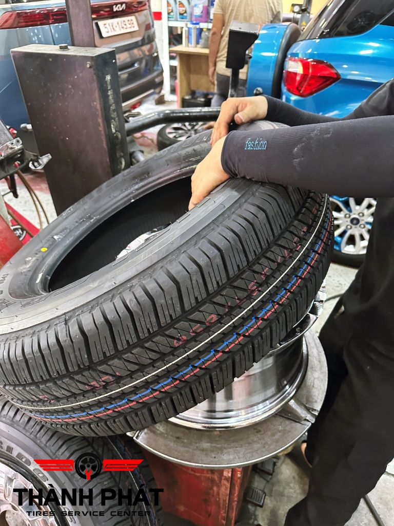 Lốp BRIDGESTONE 265/65R17 [112S] Dueler 684A Thailand