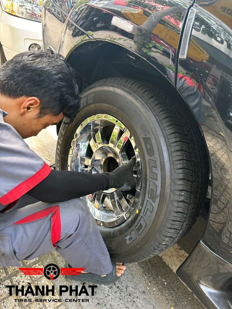 Lốp BRIDGESTONE 265/65R17 [112S] Dueler 684A Thailand