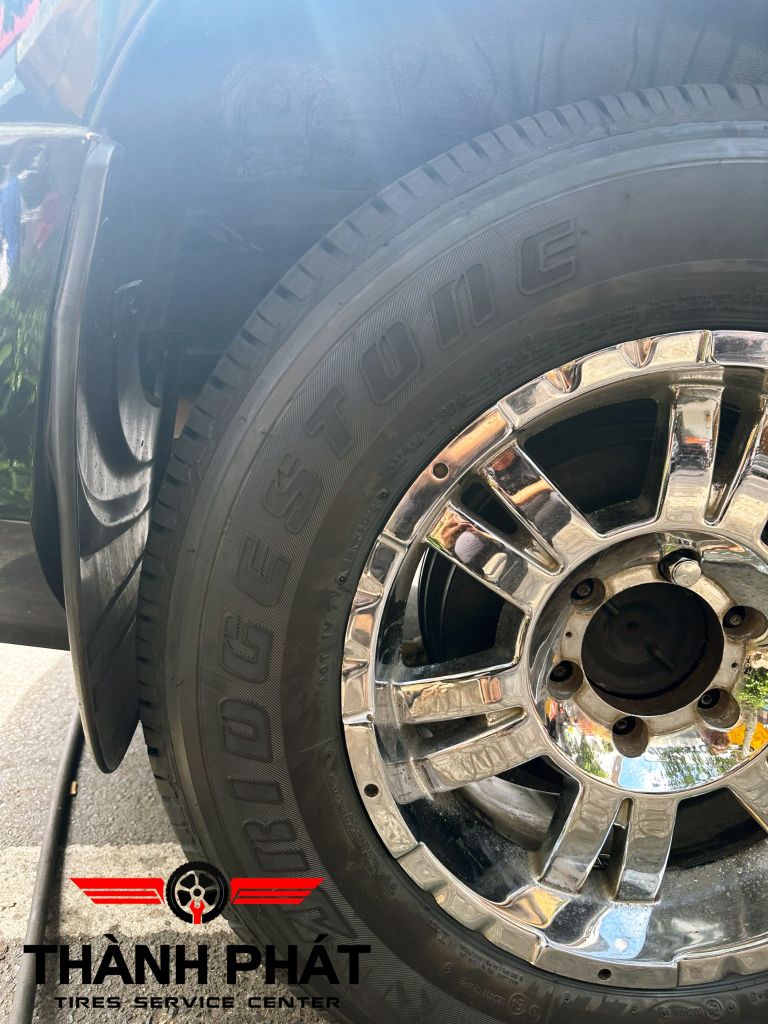 Lốp BRIDGESTONE 265/65R17 [112S] Dueler 684A Thailand