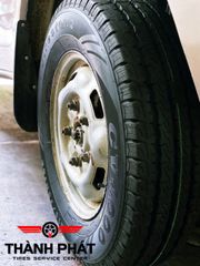 Lốp BRIDGESTONE 215/75R16 [113R] Firestone CV4000