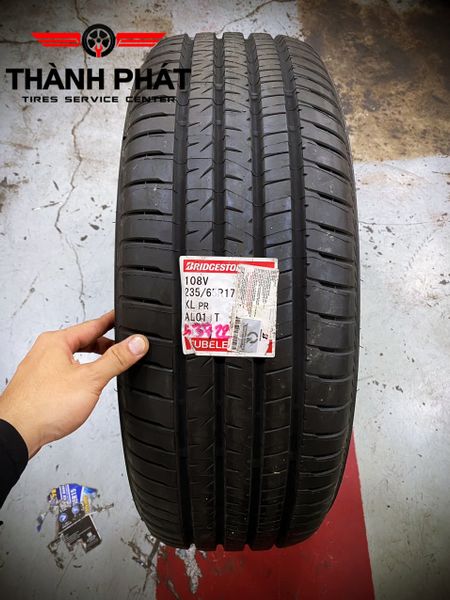 Lốp BRIDGESTONE 235/65R17 [108V] Alenza AL01
