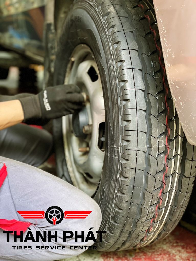 Lốp BRIDGESTONE 215/75R16 [116R] Duravis R624