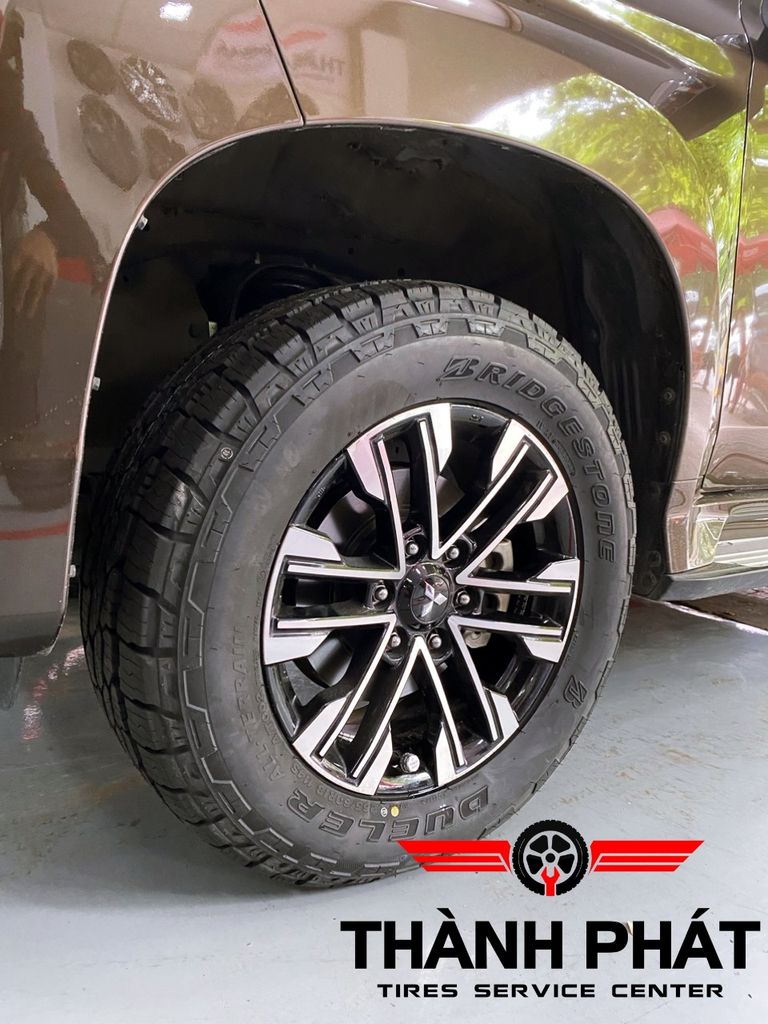 Lốp BRIDGESTONE 265/60R18 [114S] Dueler DAT2 'Thailand'