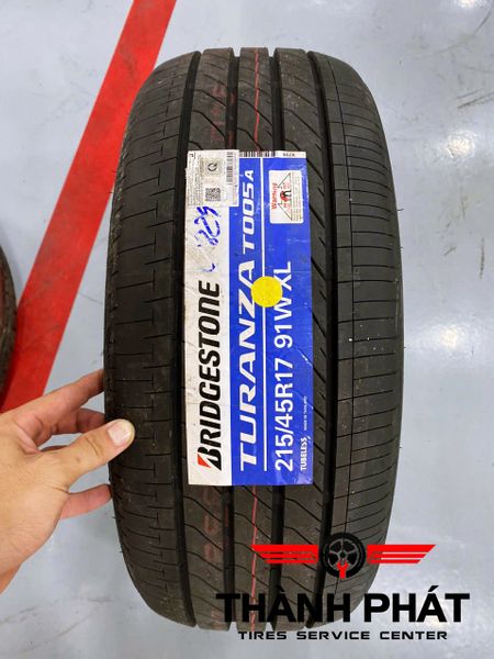 Lốp BRIDGESTONE 215/45R17 [91W] Turanza T005A