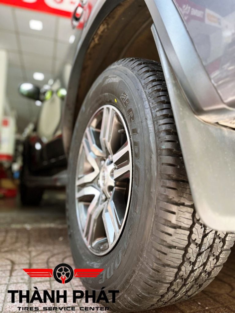 Lốp BRIDGESTONE 265/65R17 [112S] Dueler 693 ' Việt Nam '