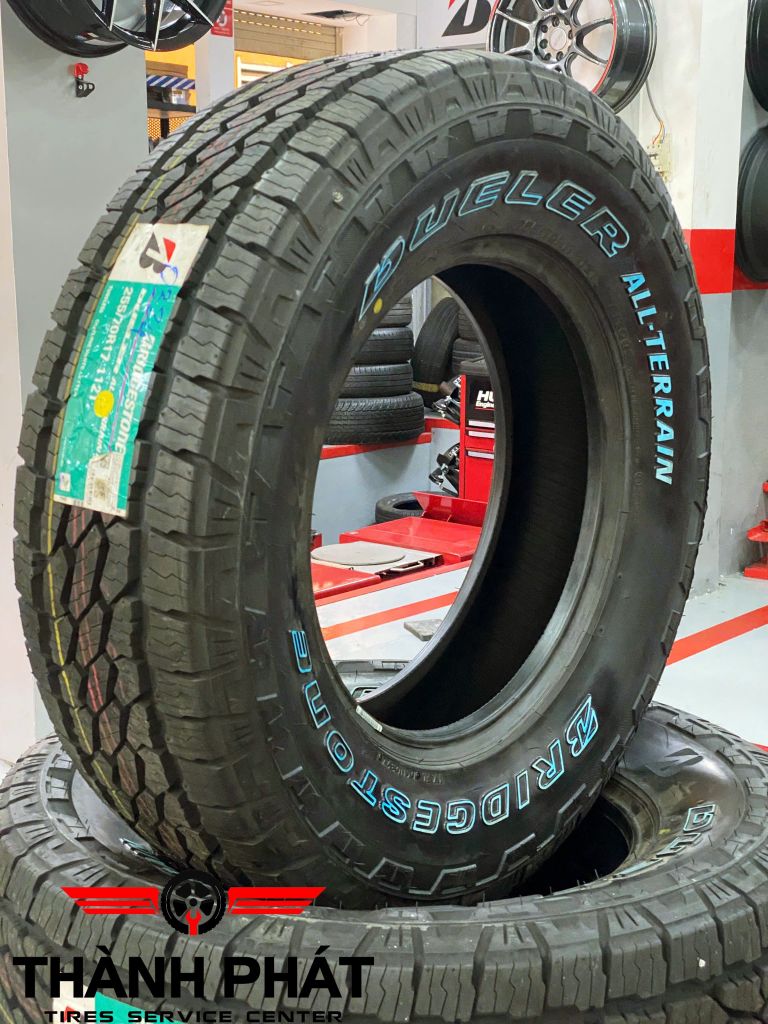 Lốp BRIDGESTONE 255/70R17 [112T] Dueler DAT2
