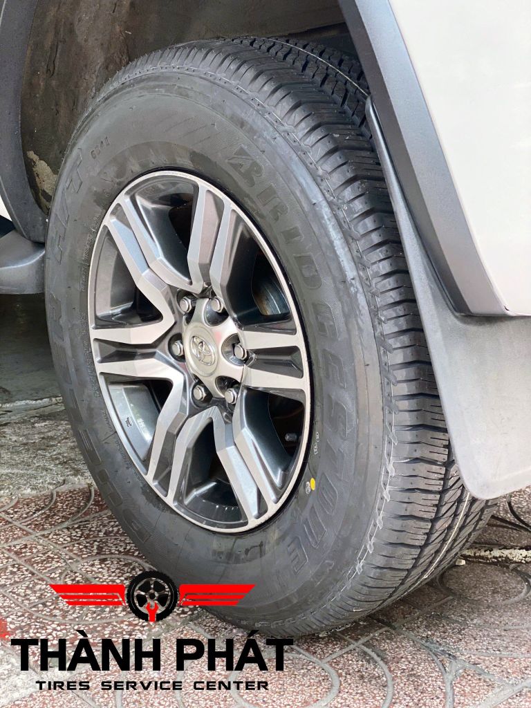Lốp BRIDGESTONE 265/65R17 [112S] Dueler 684A INDO