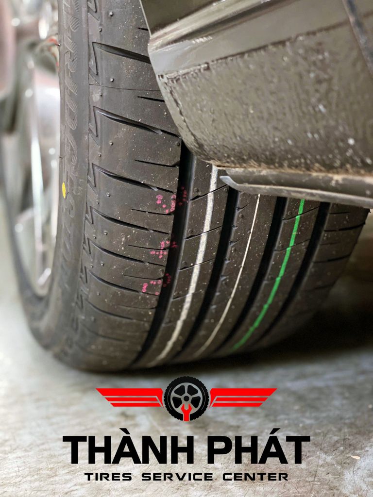 Lốp BRIDGESTONE 225/45R19 [92W] Turanza T005A