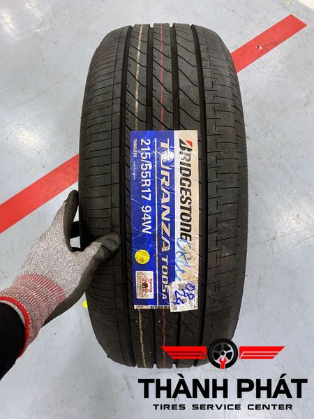 Lốp BRIDGESTONE 215/55R17 [94W] Turanza T005A