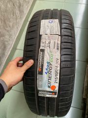 Lốp Hankook 215/60R16 Mã gai K435