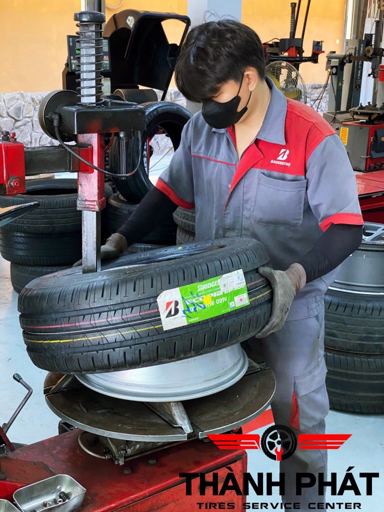 Lốp BRIDGESTONE 205/55R16 [91V] ECOPIA EP300 VIETNAM